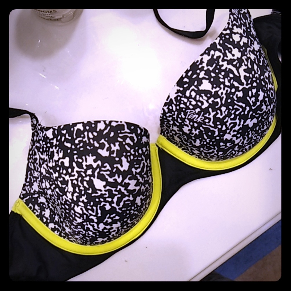 PINK Victoria's secret 34 B Bra 😍
